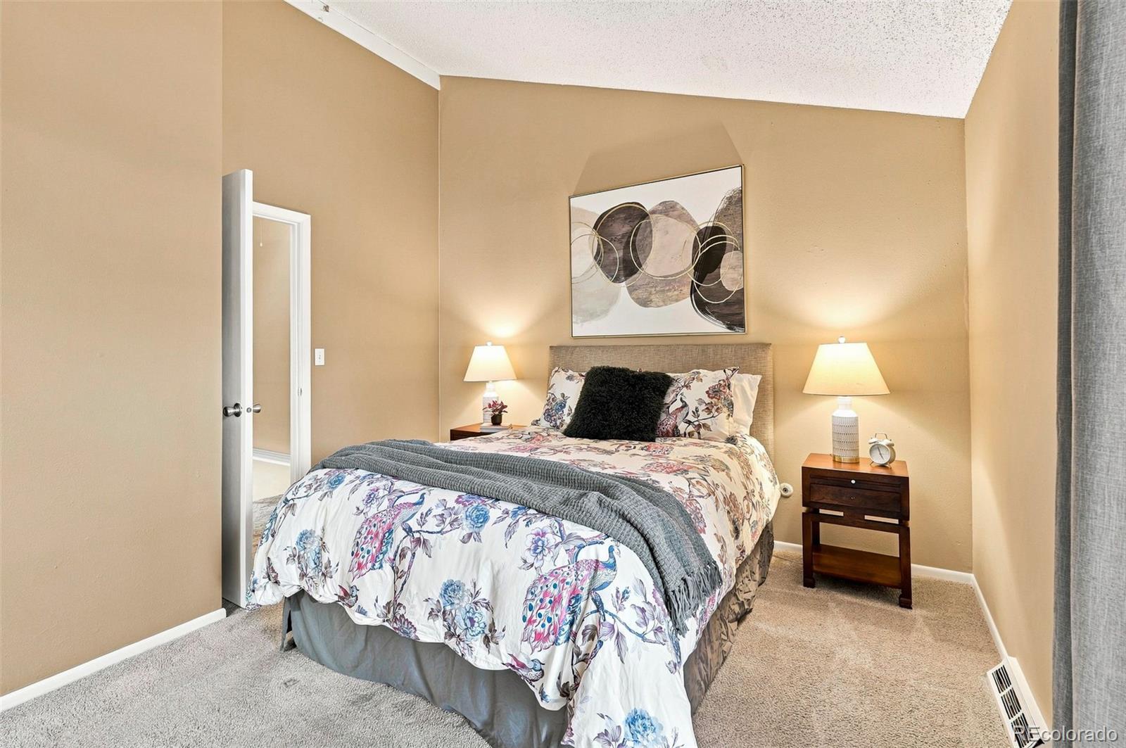 MLS Image #20 for 4268 e maplewood way,littleton, Colorado