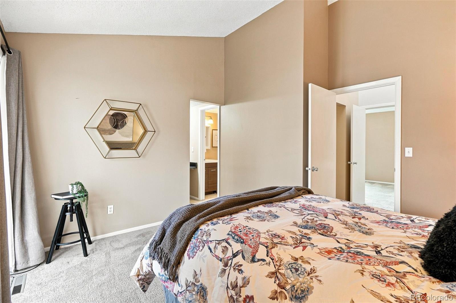 MLS Image #21 for 4268 e maplewood way,littleton, Colorado