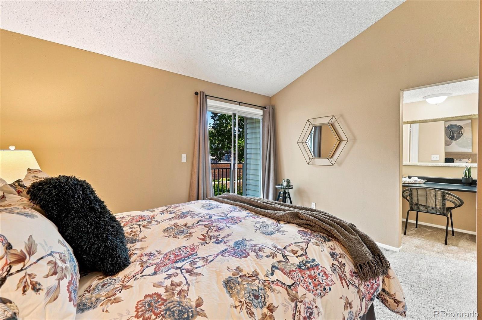 MLS Image #22 for 4268 e maplewood way,littleton, Colorado