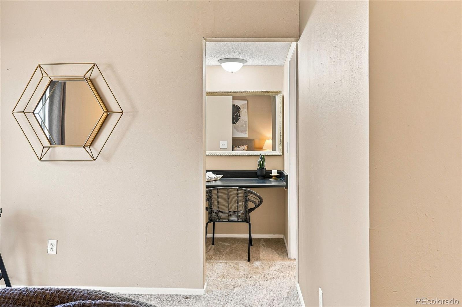 MLS Image #23 for 4268 e maplewood way,littleton, Colorado