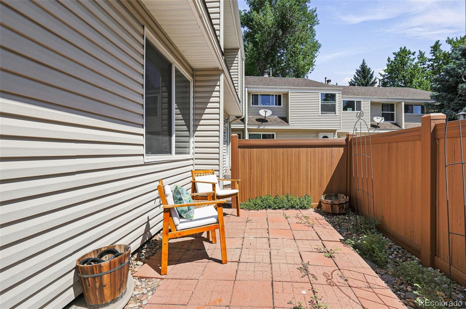 MLS Image #3 for 4268 e maplewood way,littleton, Colorado