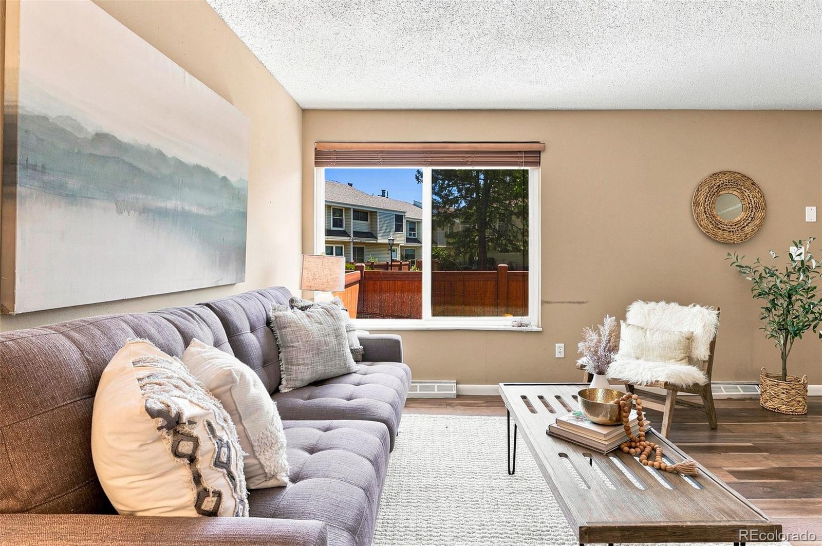 MLS Image #8 for 4268 e maplewood way,littleton, Colorado