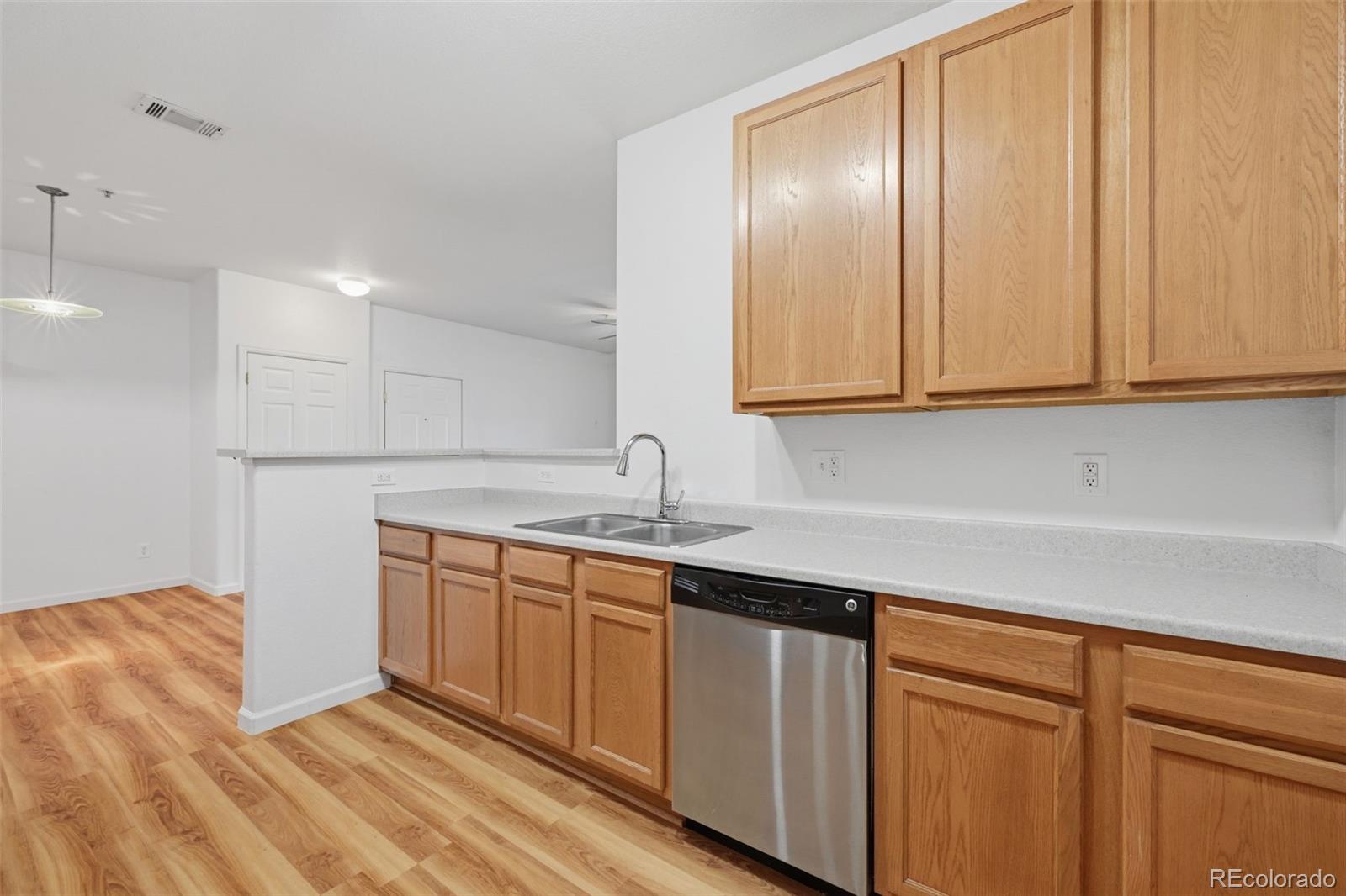 MLS Image #10 for 4451 s ammons street 108,littleton, Colorado