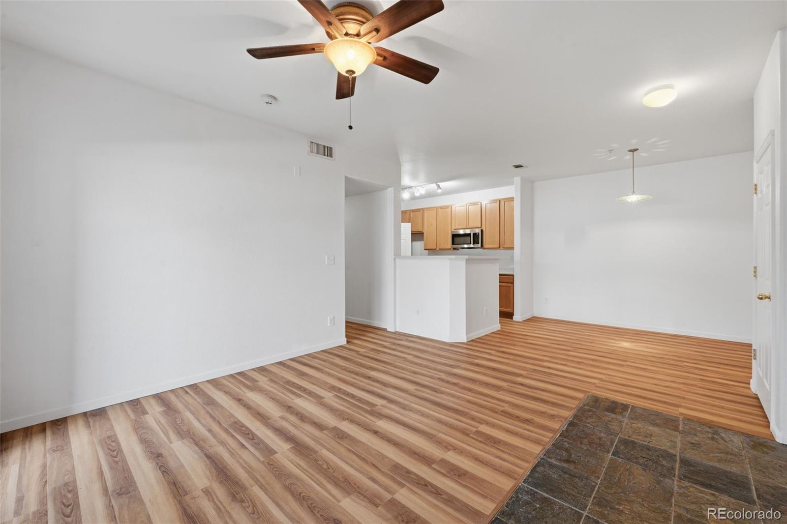 MLS Image #3 for 4451 s ammons street 108,littleton, Colorado
