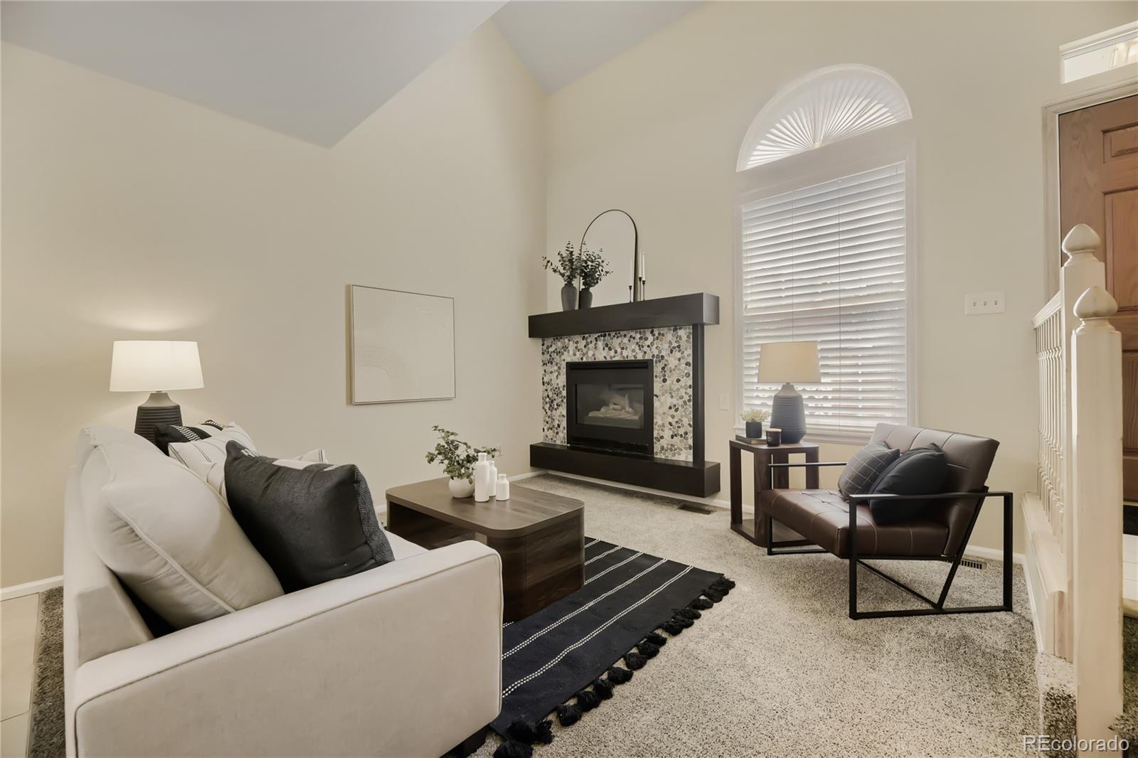 MLS Image #2 for 2902 w long circle,littleton, Colorado