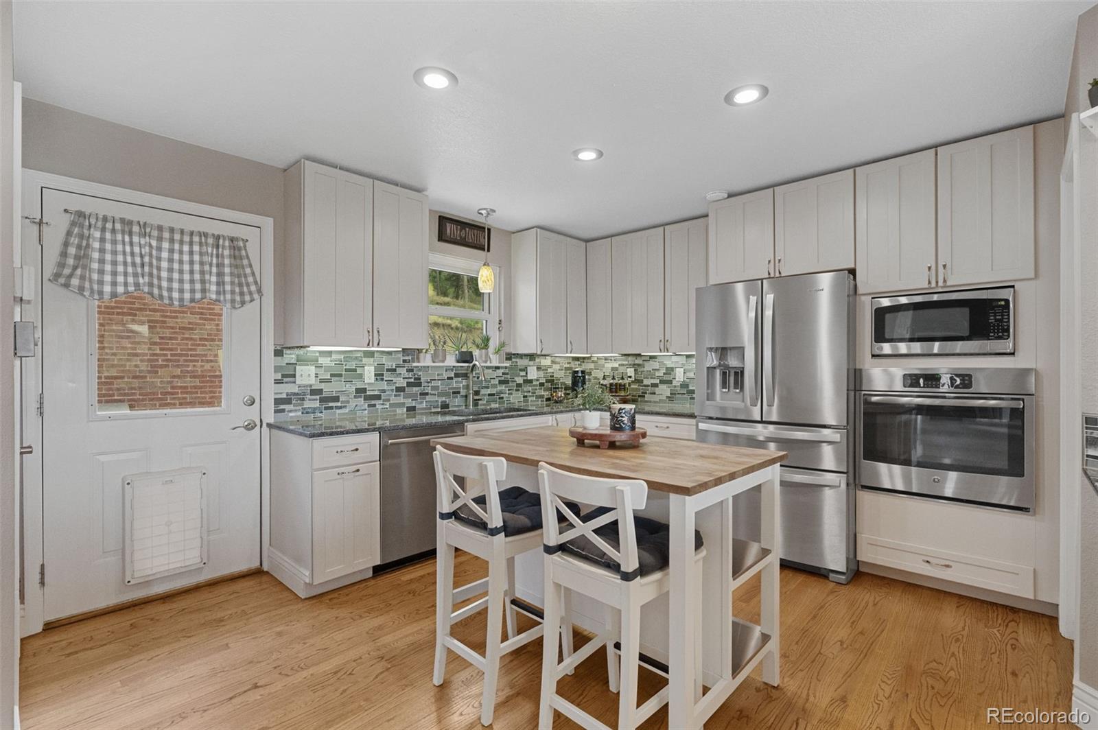 MLS Image #11 for 2510  valley park drive,larkspur, Colorado