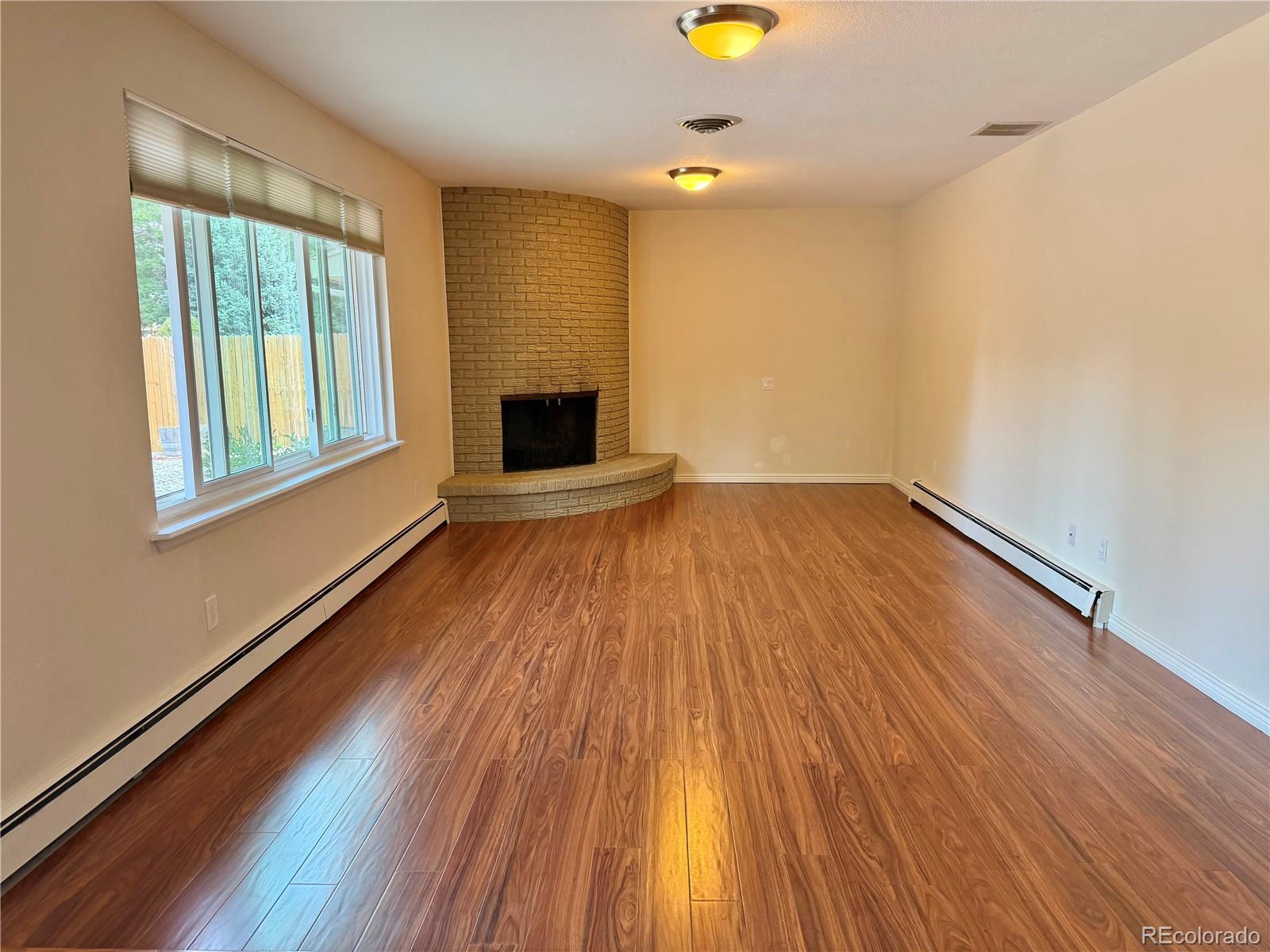 MLS Image #2 for 1424 s lima street,aurora, Colorado