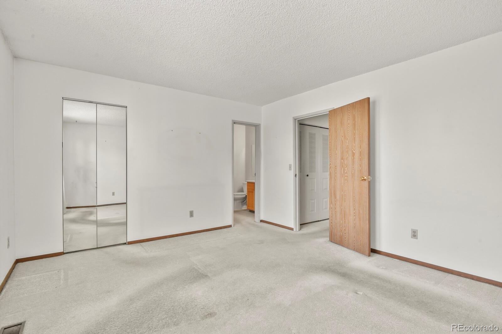 MLS Image #16 for 3471 s ammons street 12-2,denver, Colorado