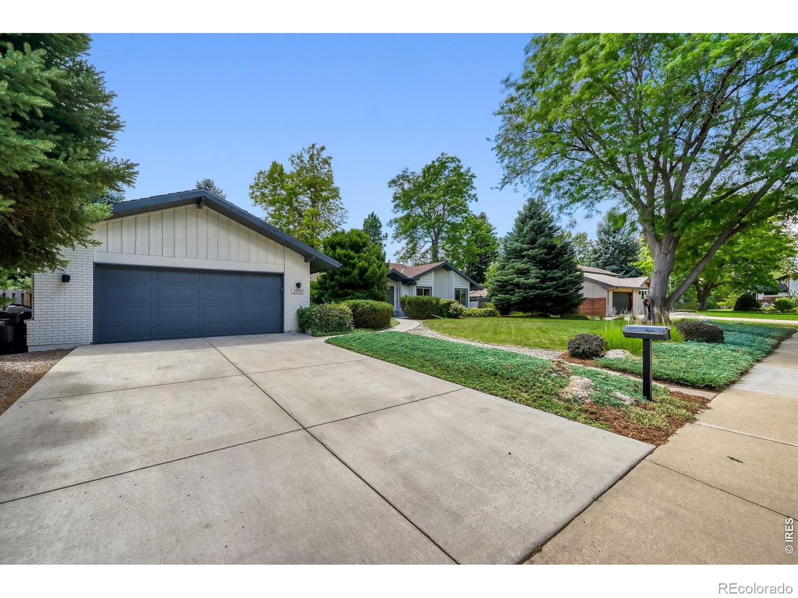 MLS Image #3 for 3880  chippewa drive,boulder, Colorado