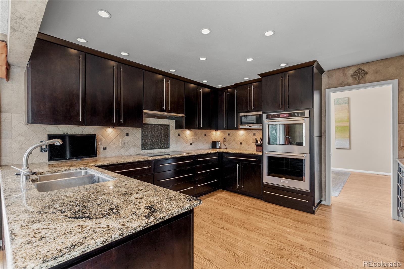 MLS Image #9 for 6113 s galena court,englewood, Colorado