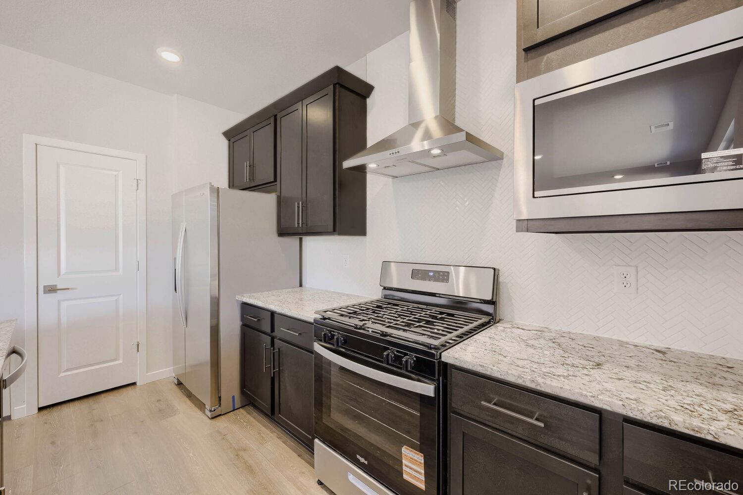 MLS Image #11 for 46431  heritage avenue,bennett, Colorado