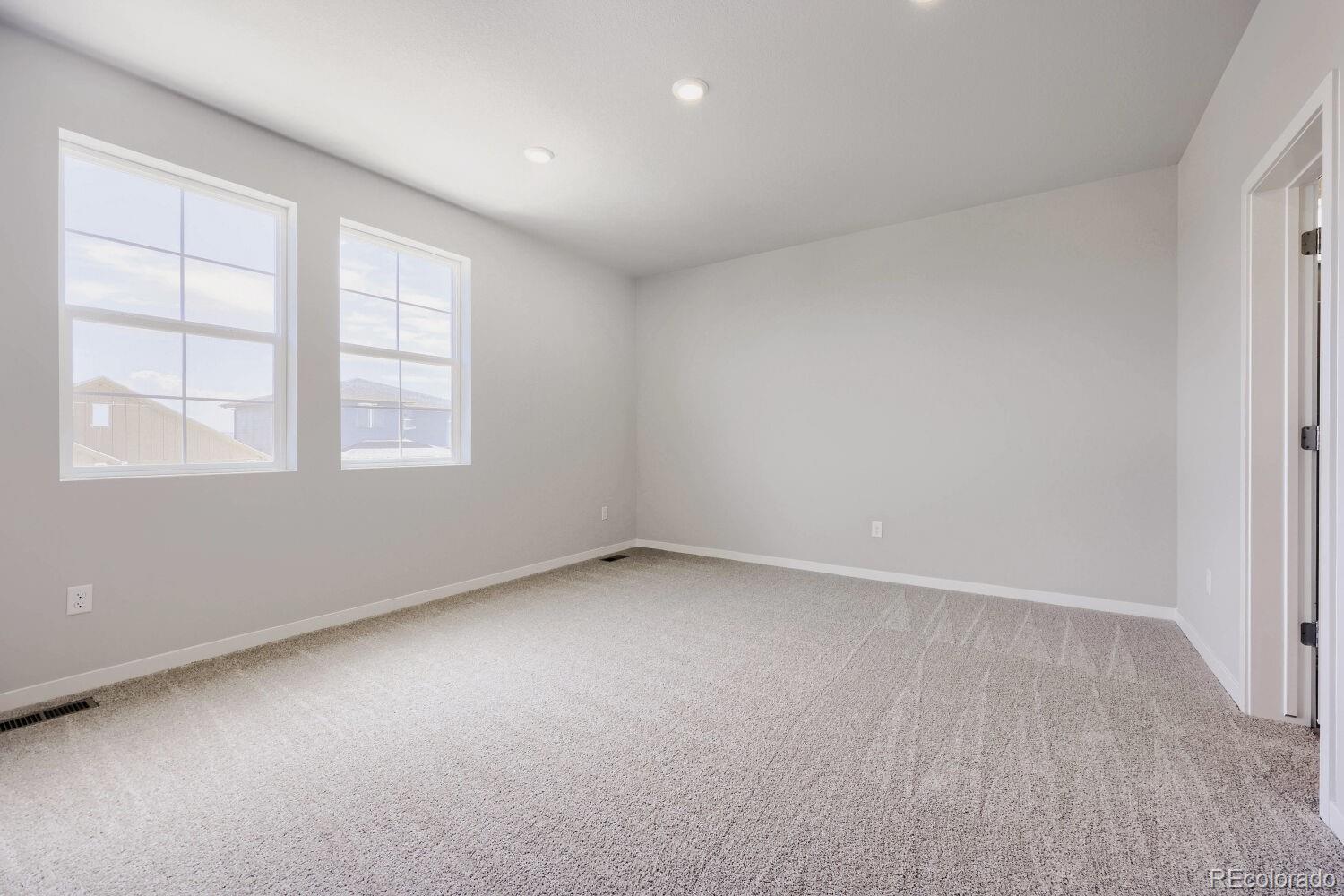 MLS Image #15 for 46431  heritage avenue,bennett, Colorado