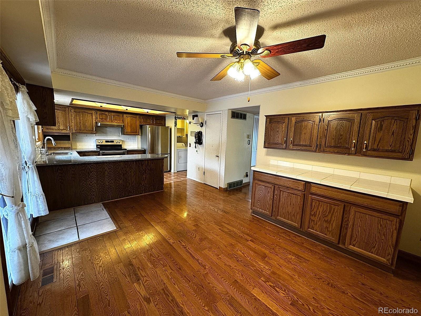 MLS Image #5 for 715 s youngfield court ,lakewood, Colorado
