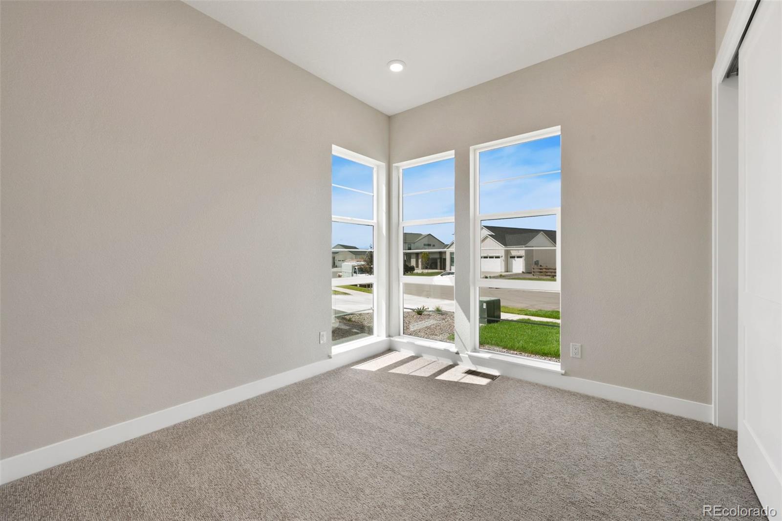 MLS Image #6 for 1380  weller court,timnath, Colorado