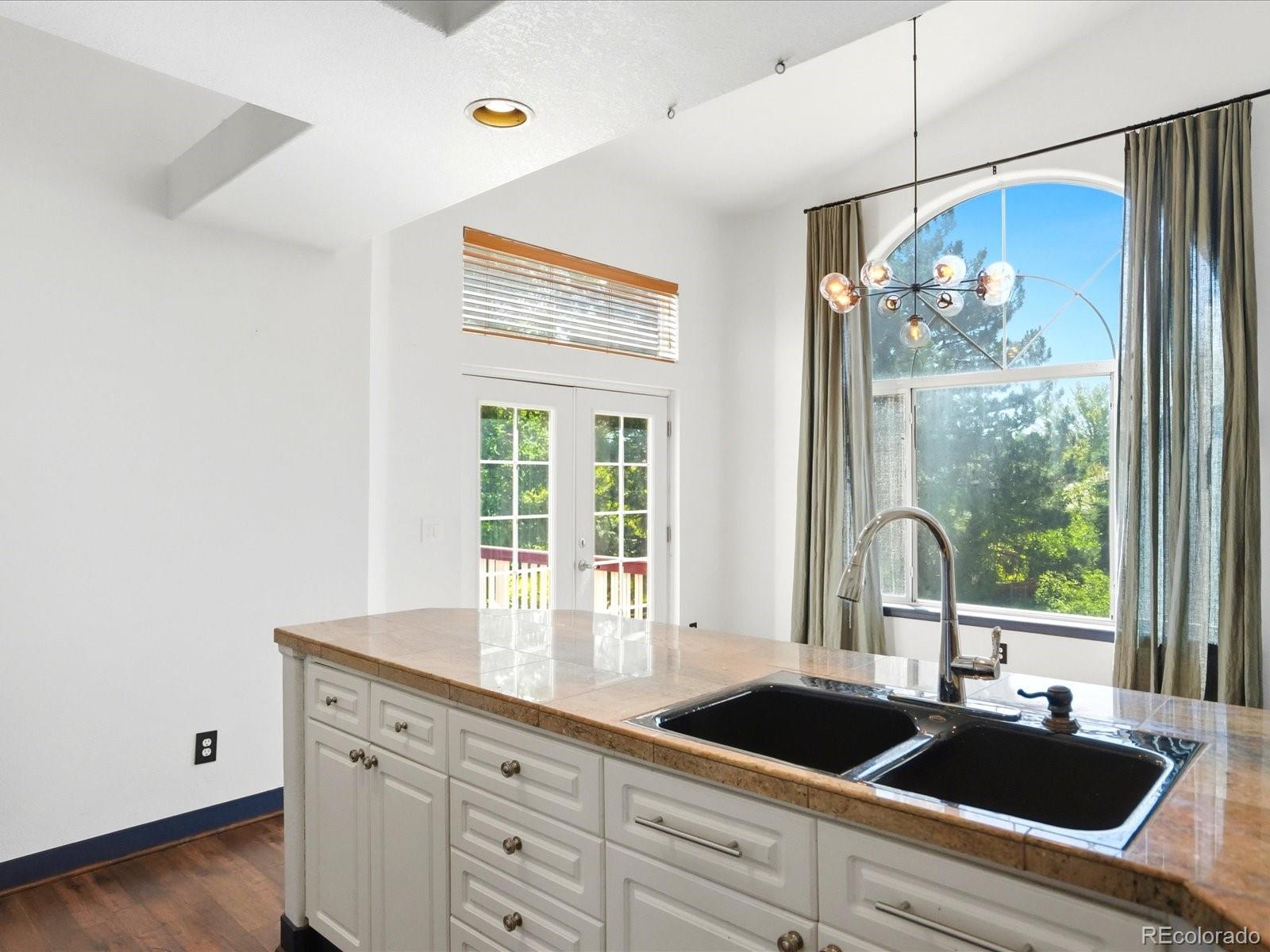 MLS Image #11 for 9470  morning glory lane,littleton, Colorado
