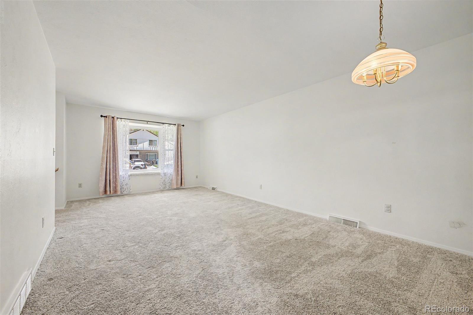 MLS Image #6 for 8822 w 79th avenue,arvada, Colorado