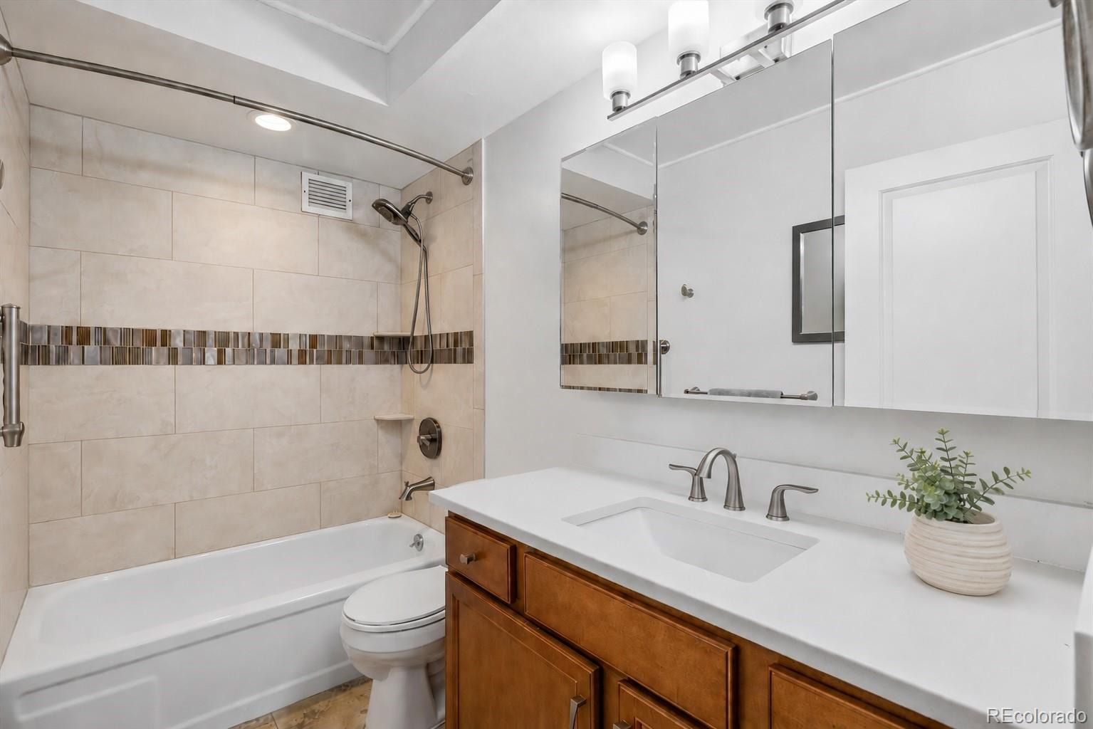 MLS Image #18 for 9385 e center avenue 3a,denver, Colorado