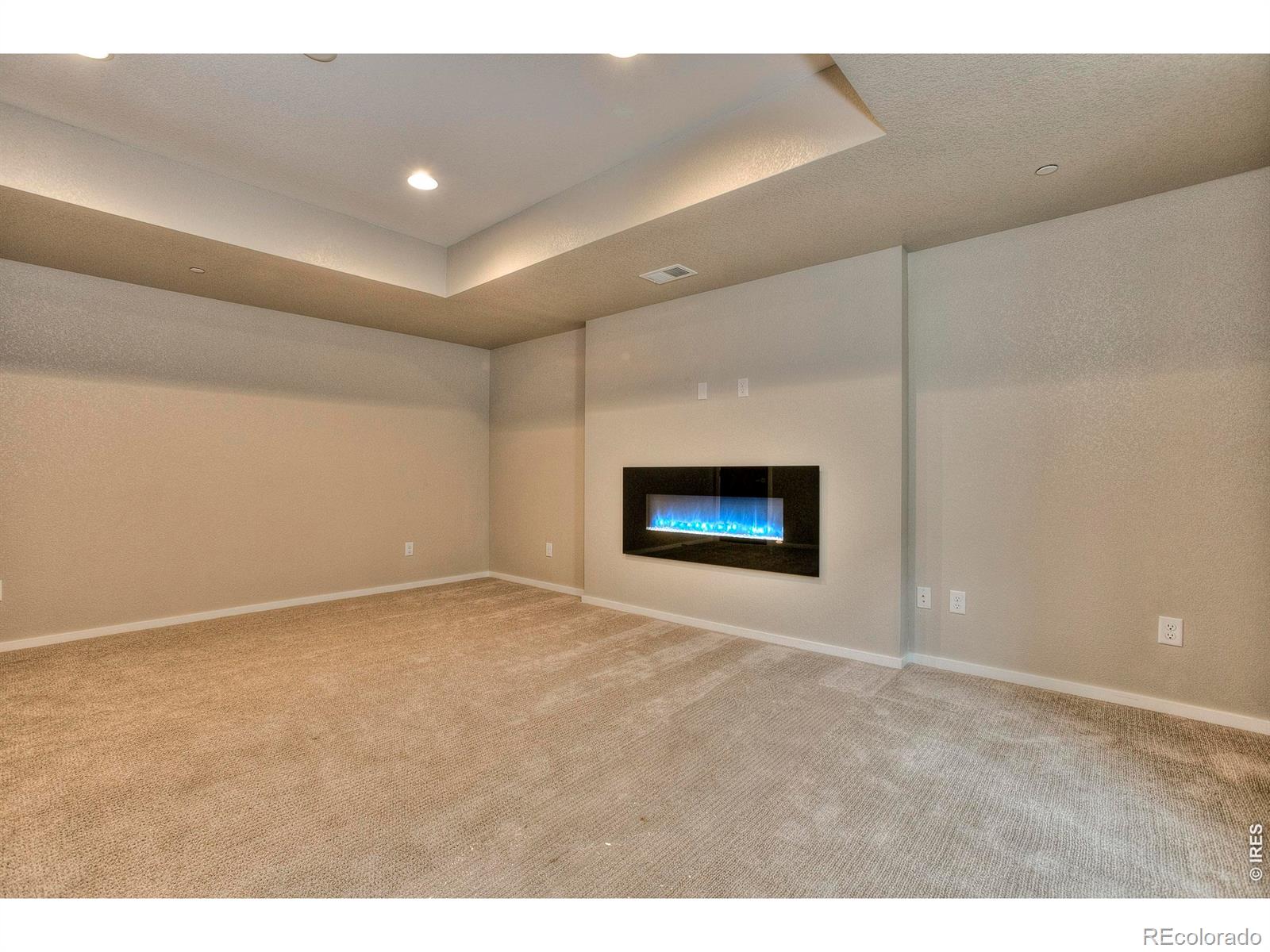 MLS Image #11 for 852 e stuart street,fort collins, Colorado
