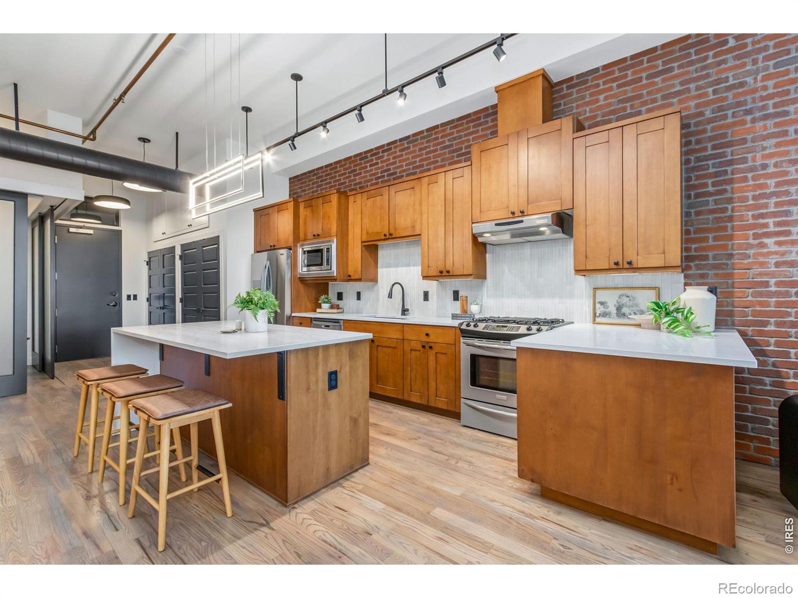 MLS Image #12 for 210 w magnolia street,fort collins, Colorado