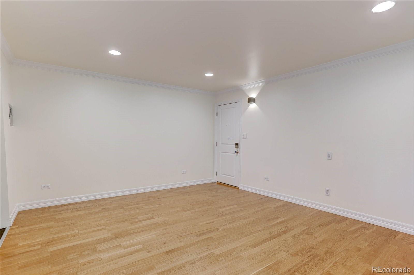 MLS Image #3 for 1330  race street 4,denver, Colorado