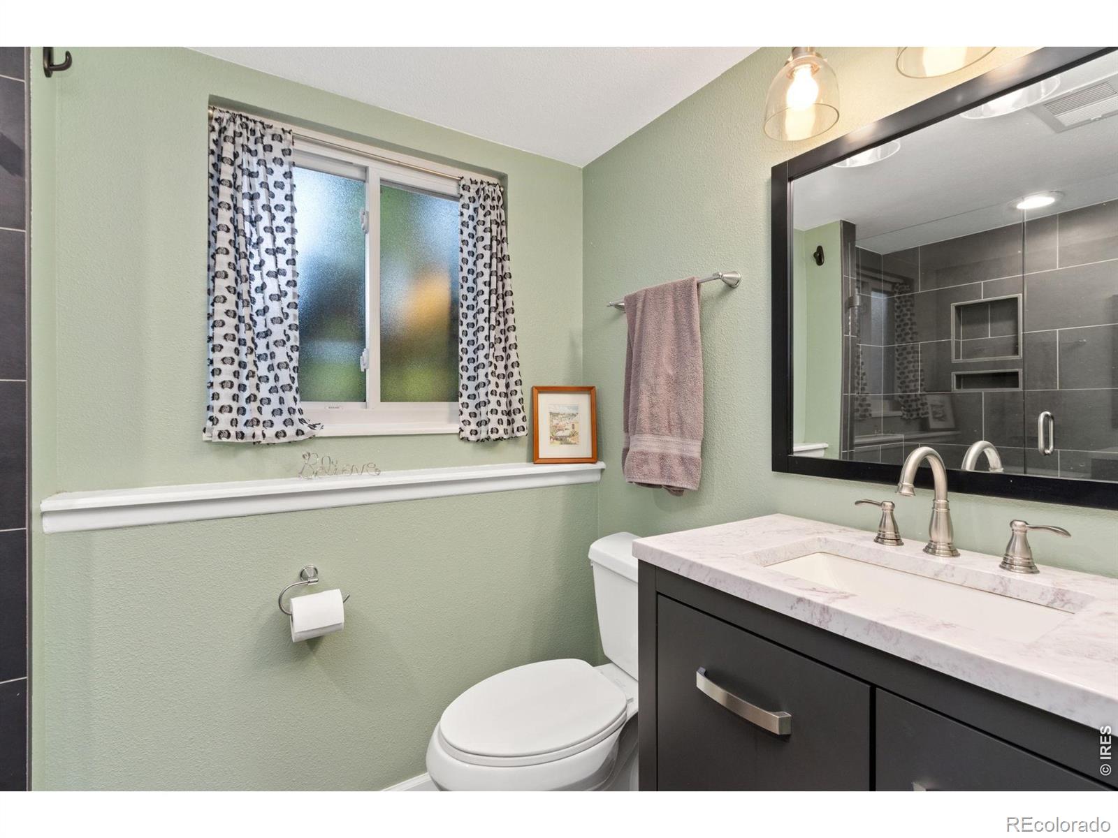 MLS Image #22 for 1833  manchester drive,fort collins, Colorado
