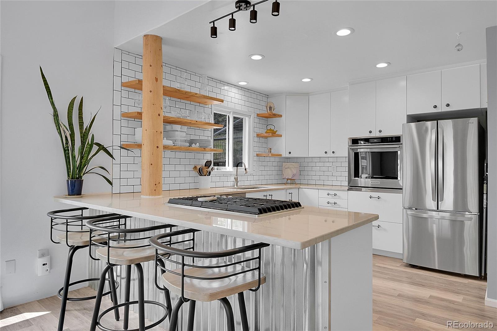 MLS Image #4 for 32187  sylvan road,golden, Colorado