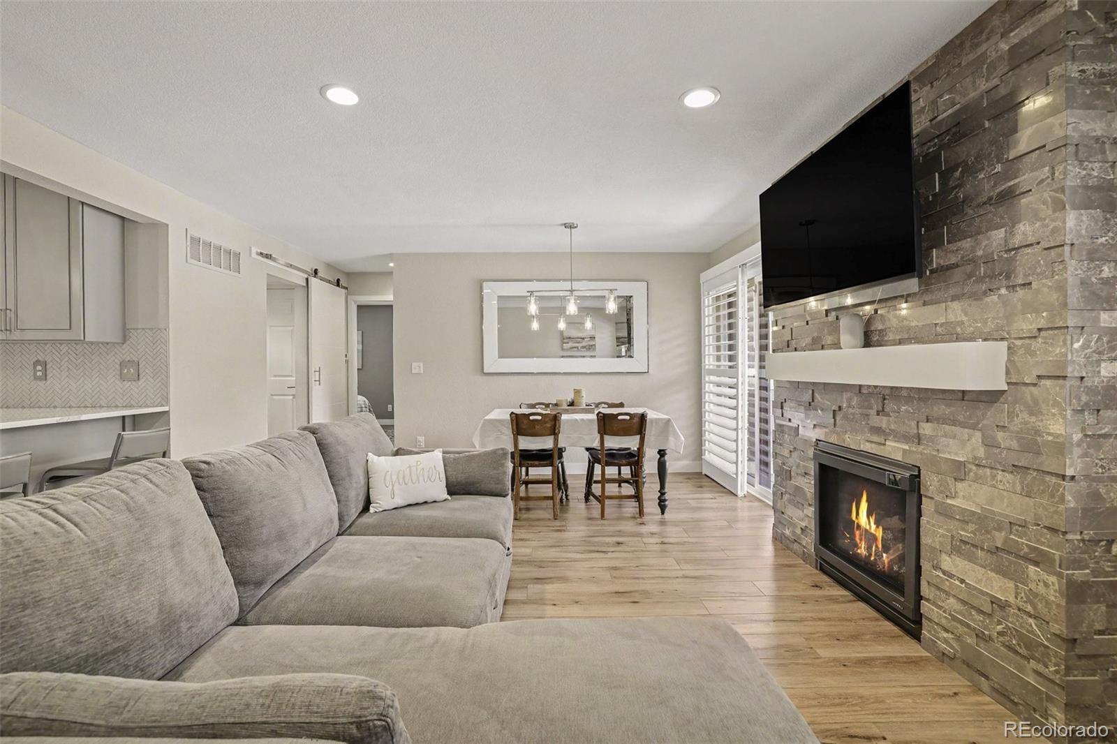 MLS Image #10 for 6479 s havana street a,englewood, Colorado