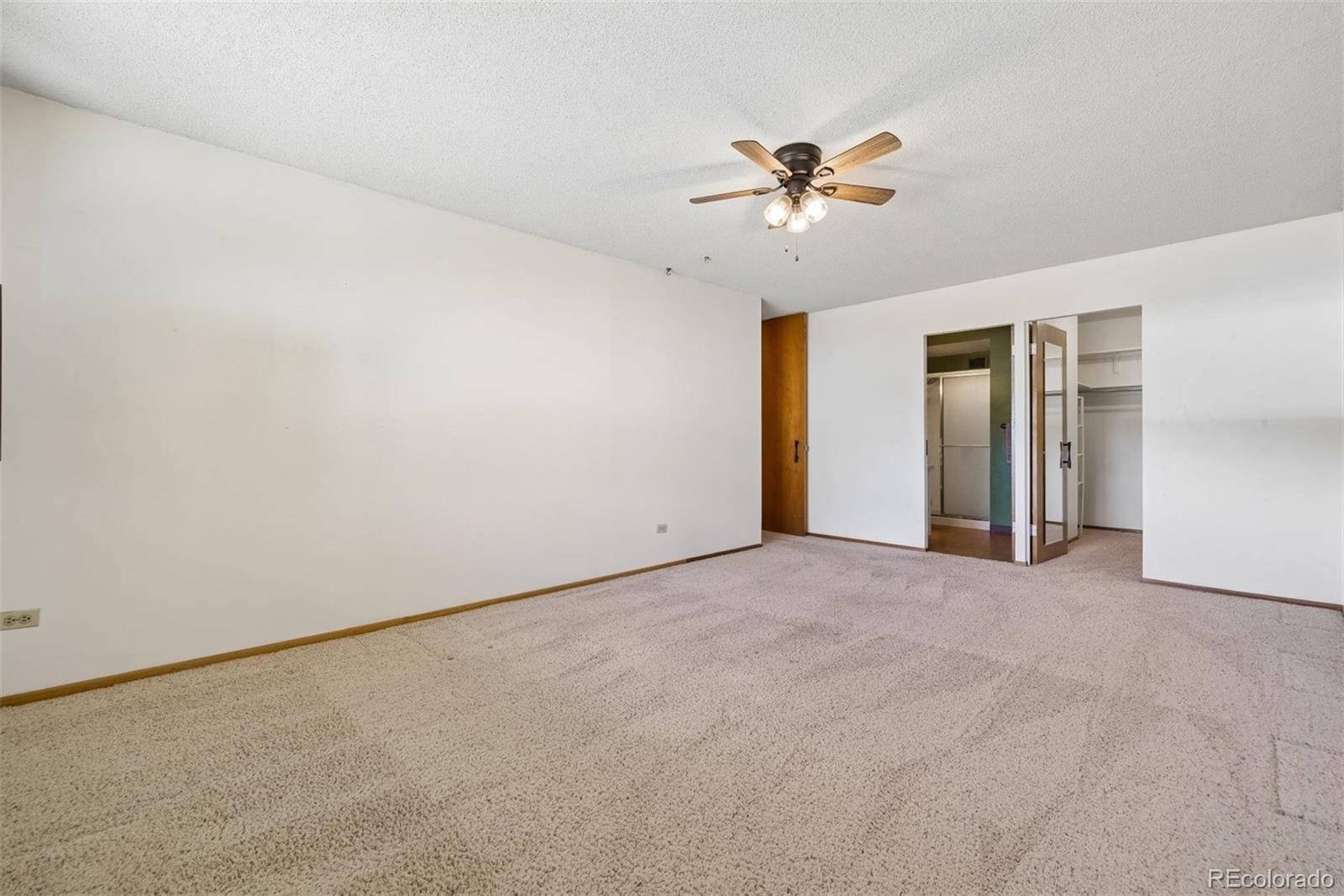 MLS Image #9 for 9150 e center avenue 4b,denver, Colorado