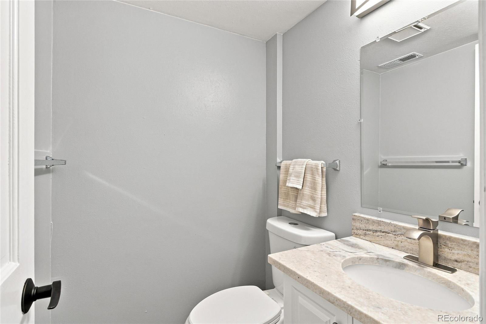 MLS Image #31 for 1721 e phillips avenue,centennial, Colorado