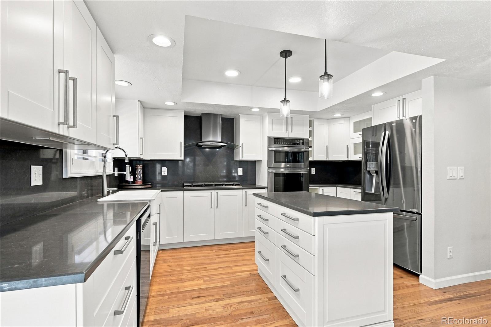 MLS Image #8 for 1721 e phillips avenue,centennial, Colorado
