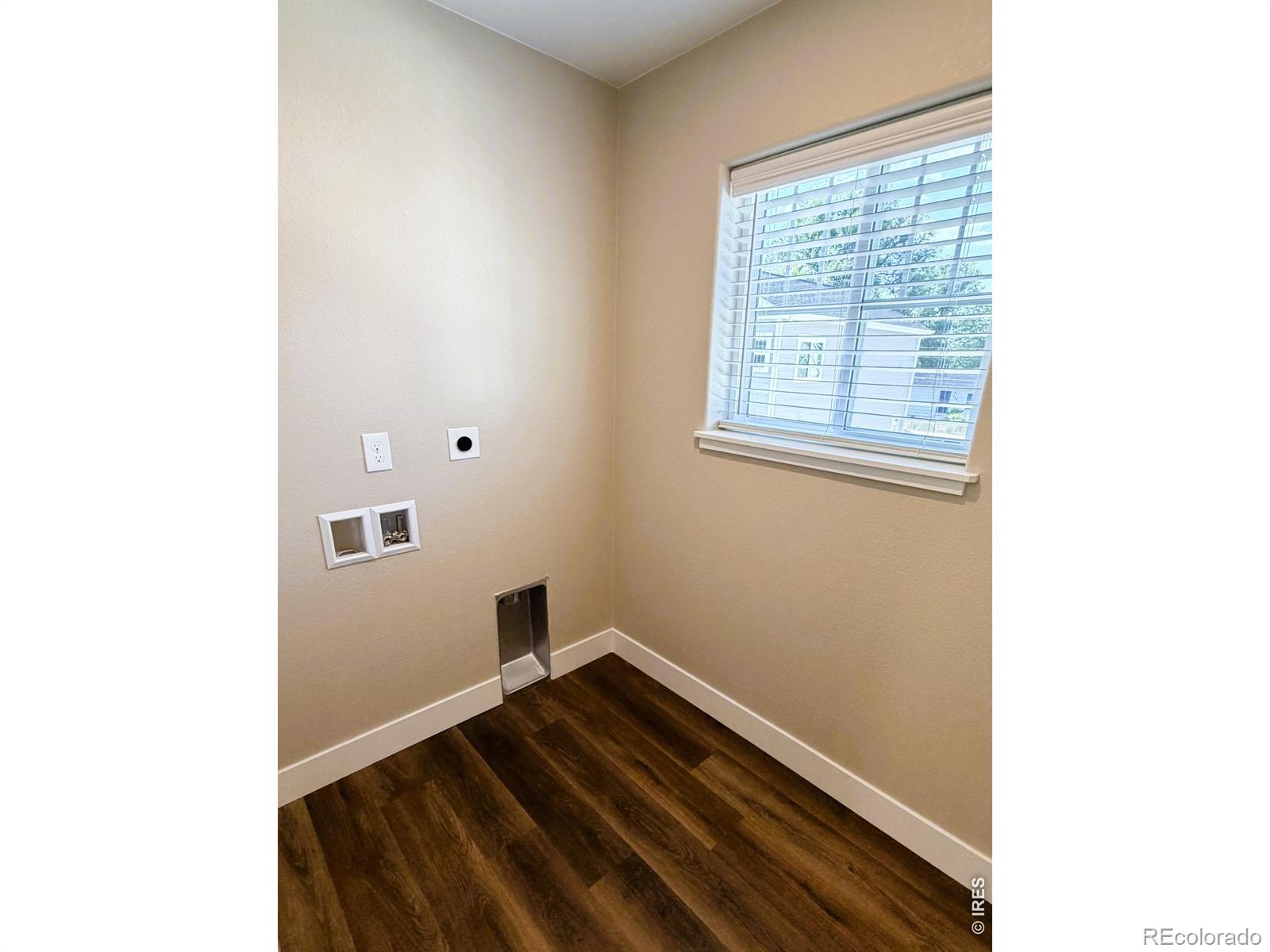 MLS Image #15 for 1329 e 4th street,loveland, Colorado