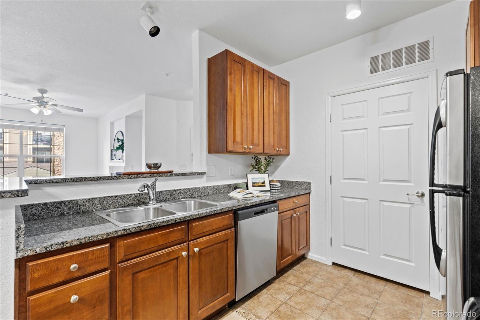 MLS Image #15 for 9180  rolling way,parker, Colorado