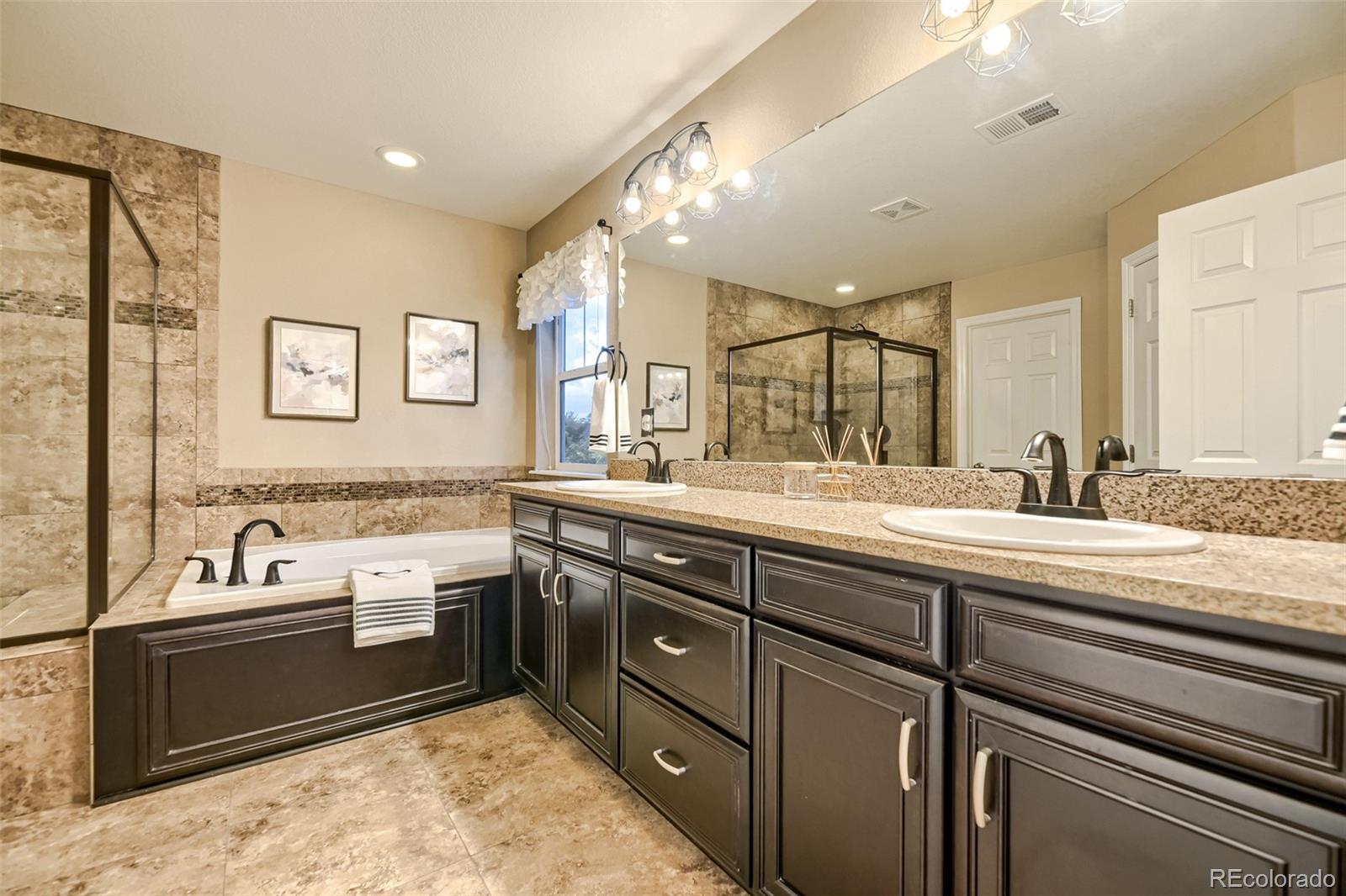 MLS Image #18 for 25200 e arbor place,aurora, Colorado