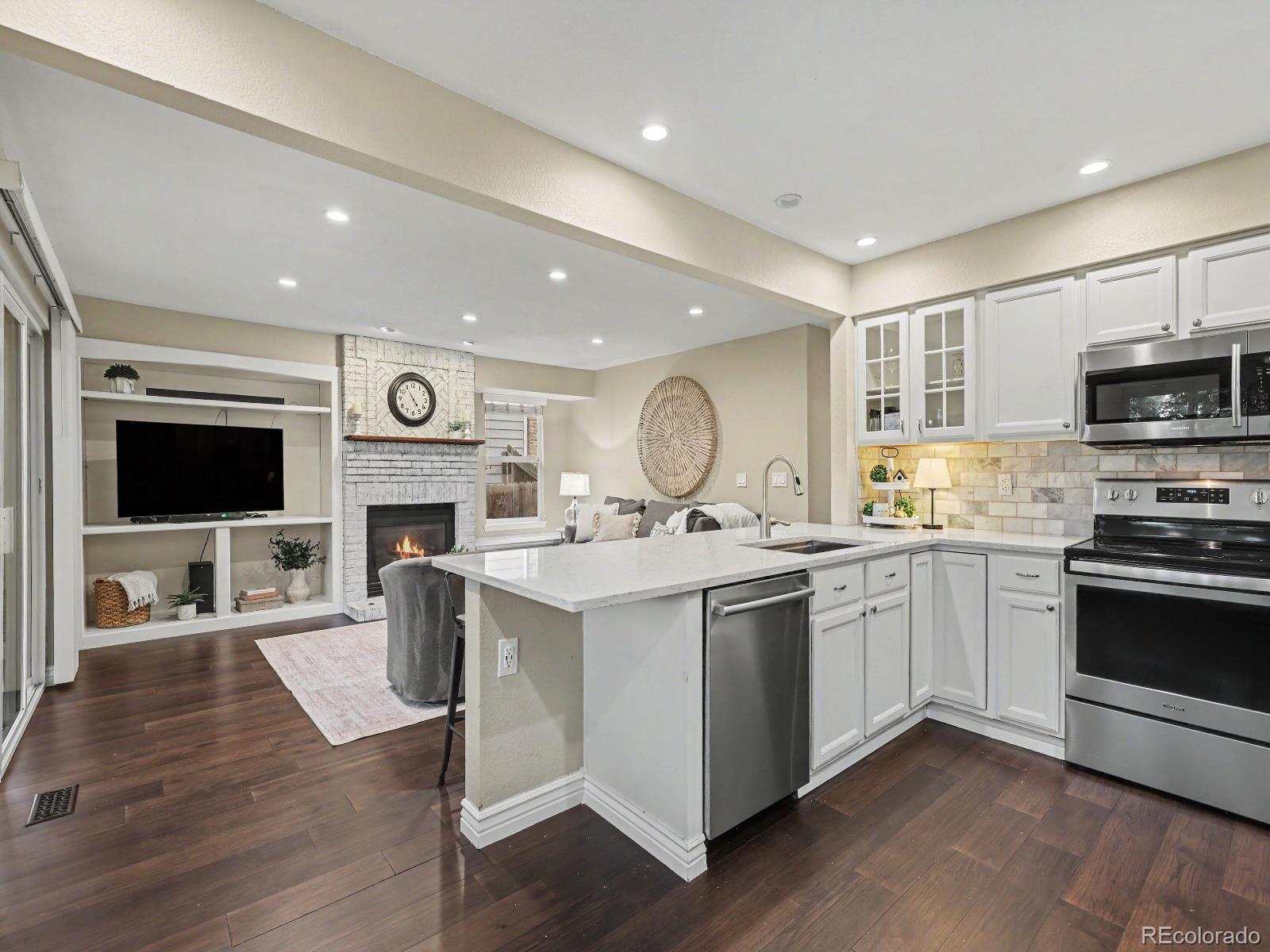 MLS Image #11 for 15936 w 64th circle,arvada, Colorado