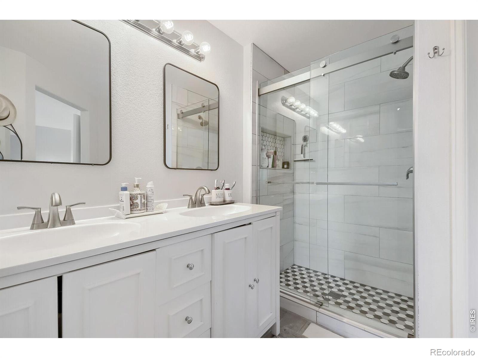 MLS Image #17 for 1415  deerwood drive,longmont, Colorado