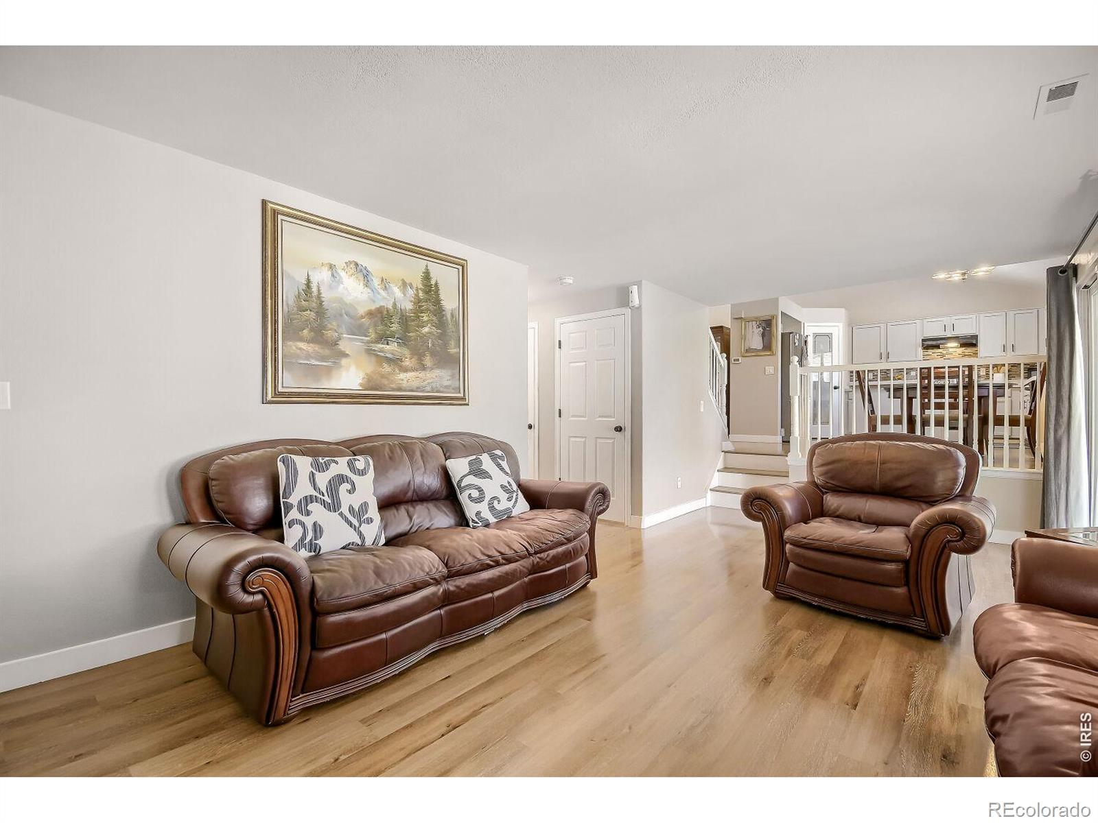 MLS Image #4 for 1415  deerwood drive,longmont, Colorado