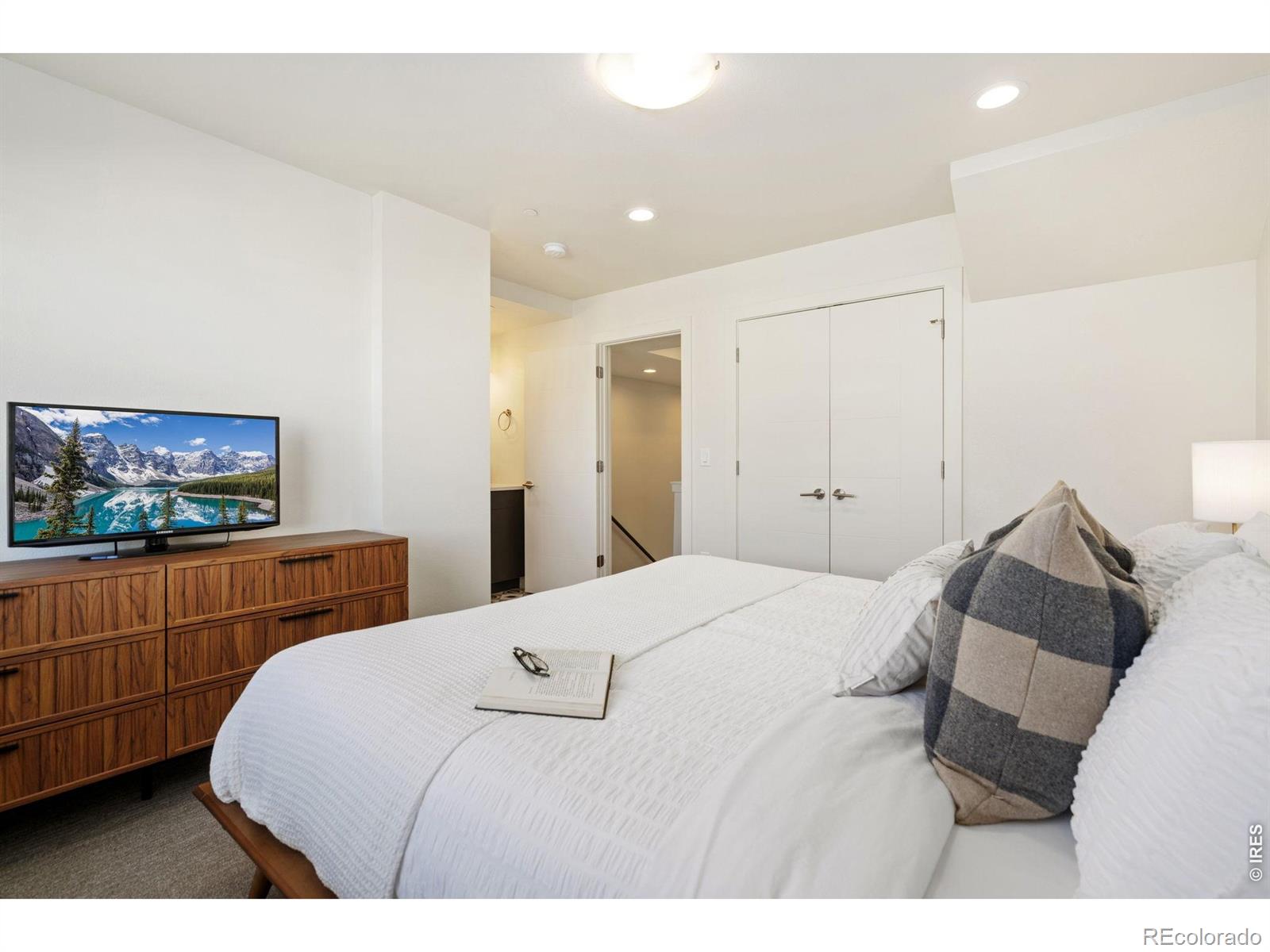 MLS Image #16 for 908  jerome street,fort collins, Colorado