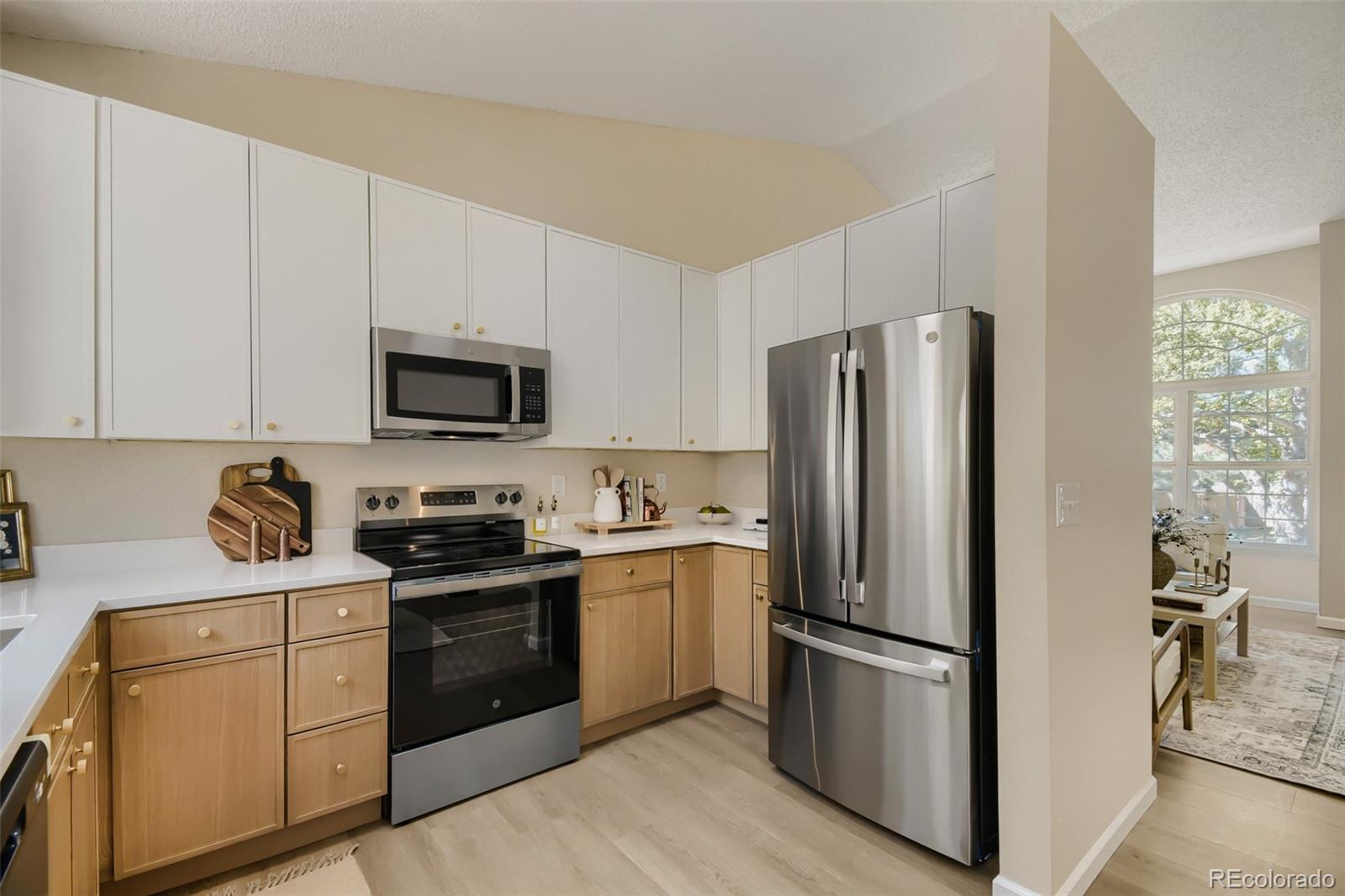 MLS Image #14 for 2170 s uravan street,aurora, Colorado