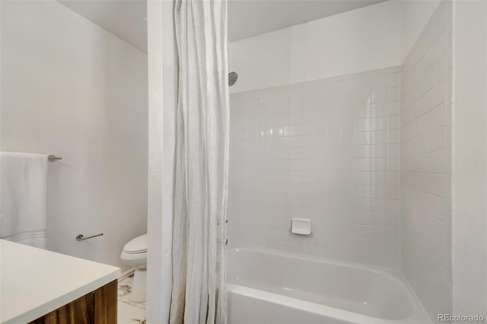 MLS Image #20 for 2170 s uravan street,aurora, Colorado