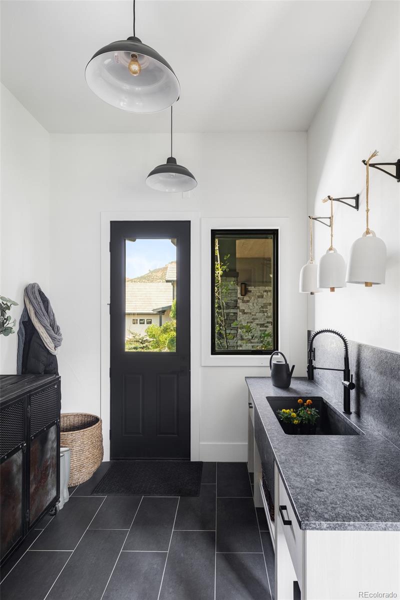 MLS Image #43 for 5132  mount glennon way,morrison, Colorado