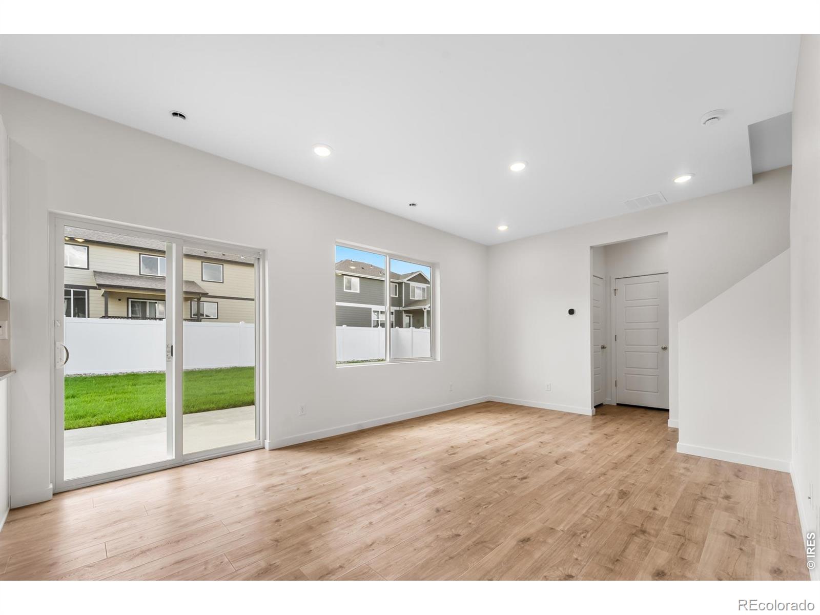 MLS Image #7 for 505  85th avenue,greeley, Colorado