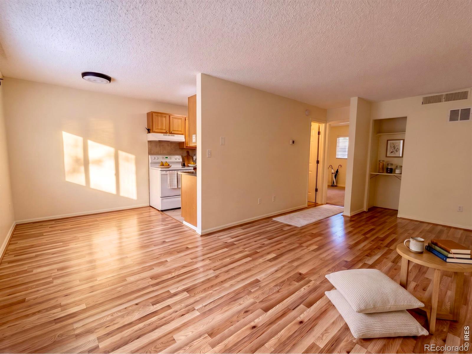 MLS Image #5 for 3303  madison avenue,boulder, Colorado