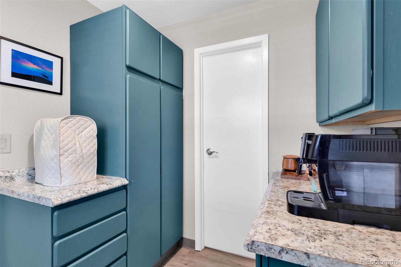 MLS Image #9 for 1000  s street,penrose, Colorado