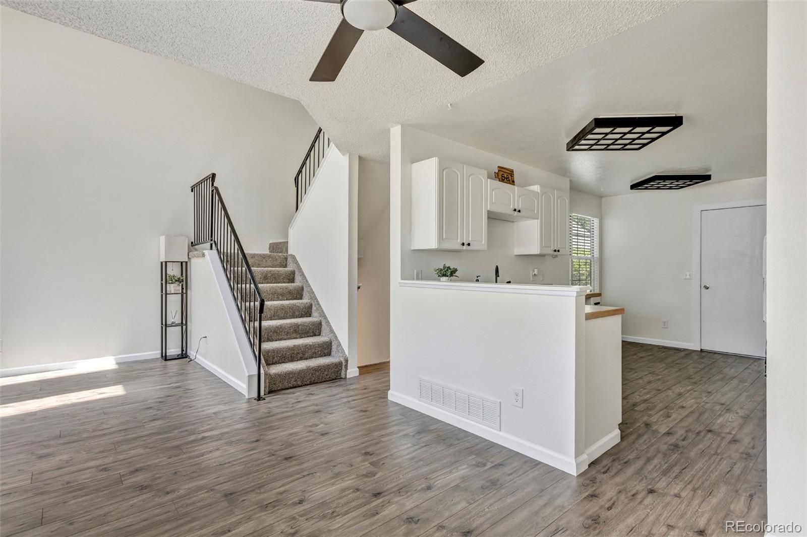MLS Image #5 for 6333  zang court,arvada, Colorado