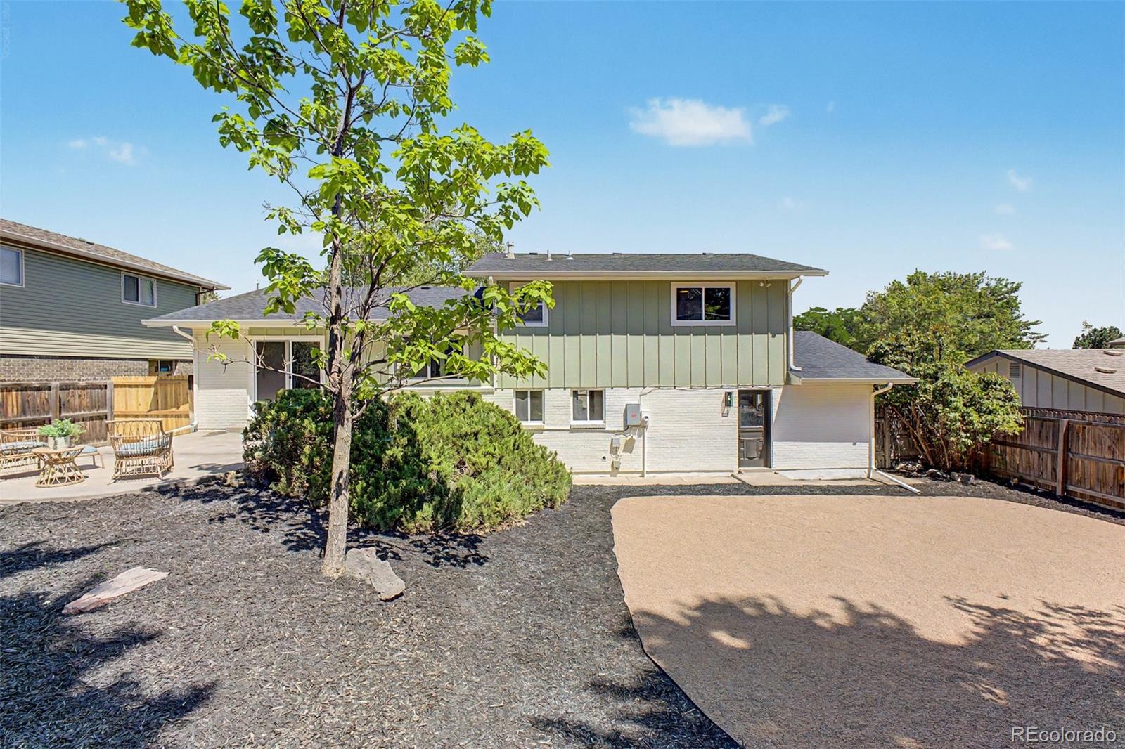 MLS Image #31 for 845 s moore street,denver, Colorado