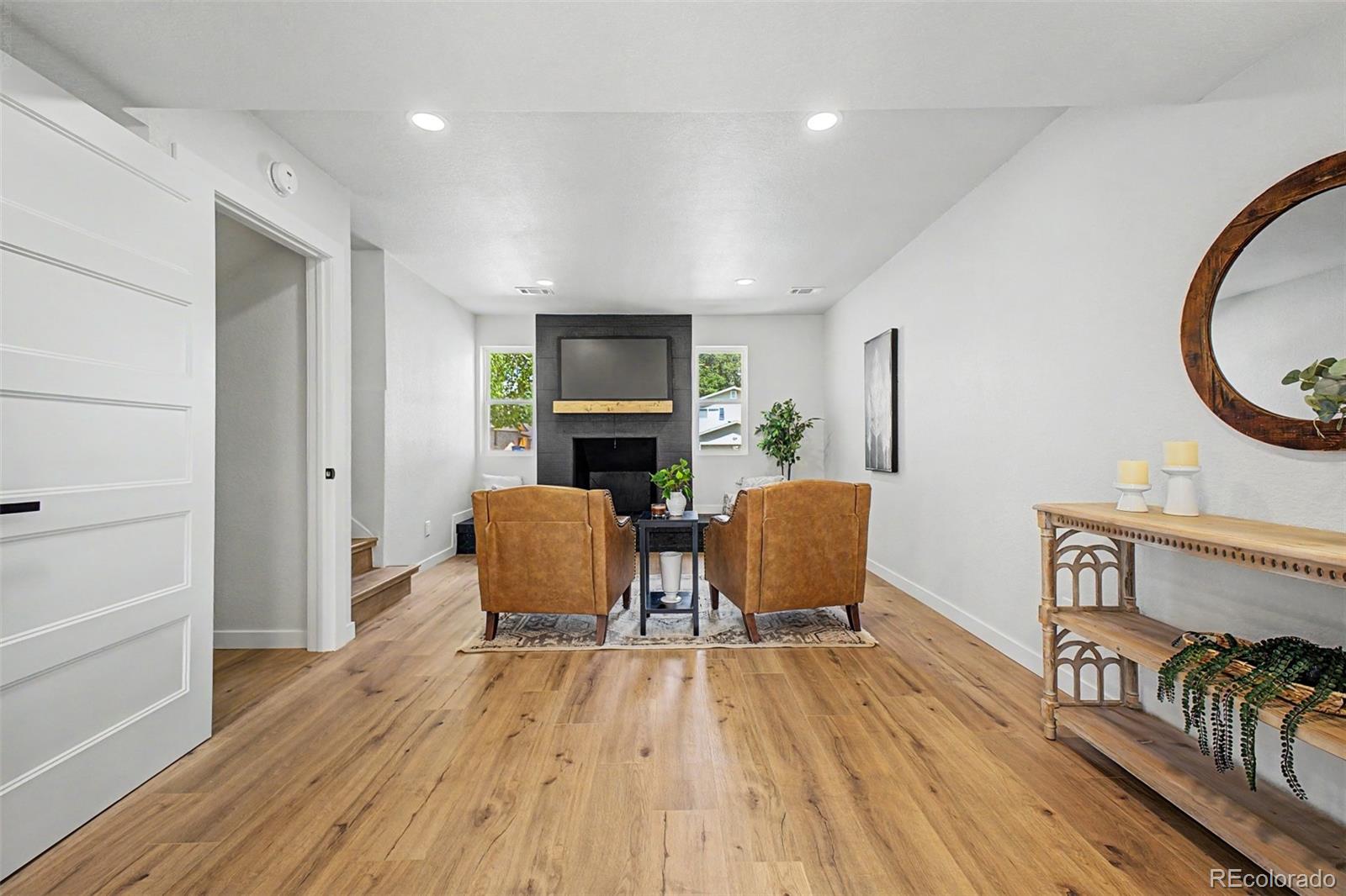 MLS Image #8 for 845 s moore street,denver, Colorado