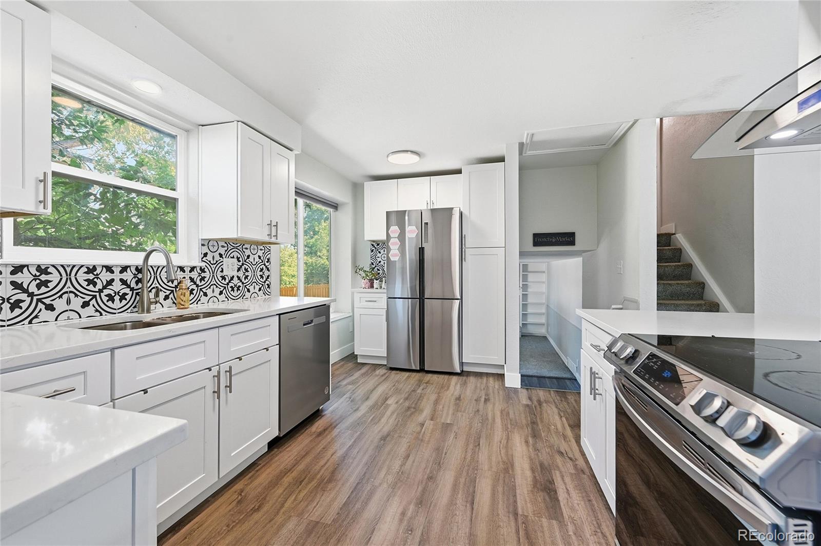 MLS Image #12 for 3368 s elkhart street,aurora, Colorado