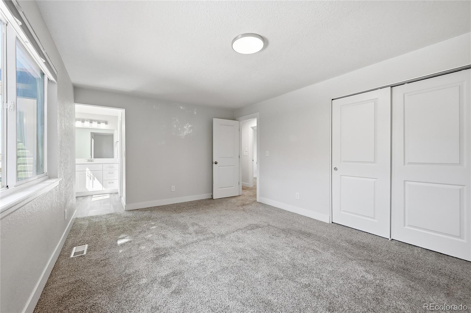 MLS Image #18 for 3368 s elkhart street,aurora, Colorado