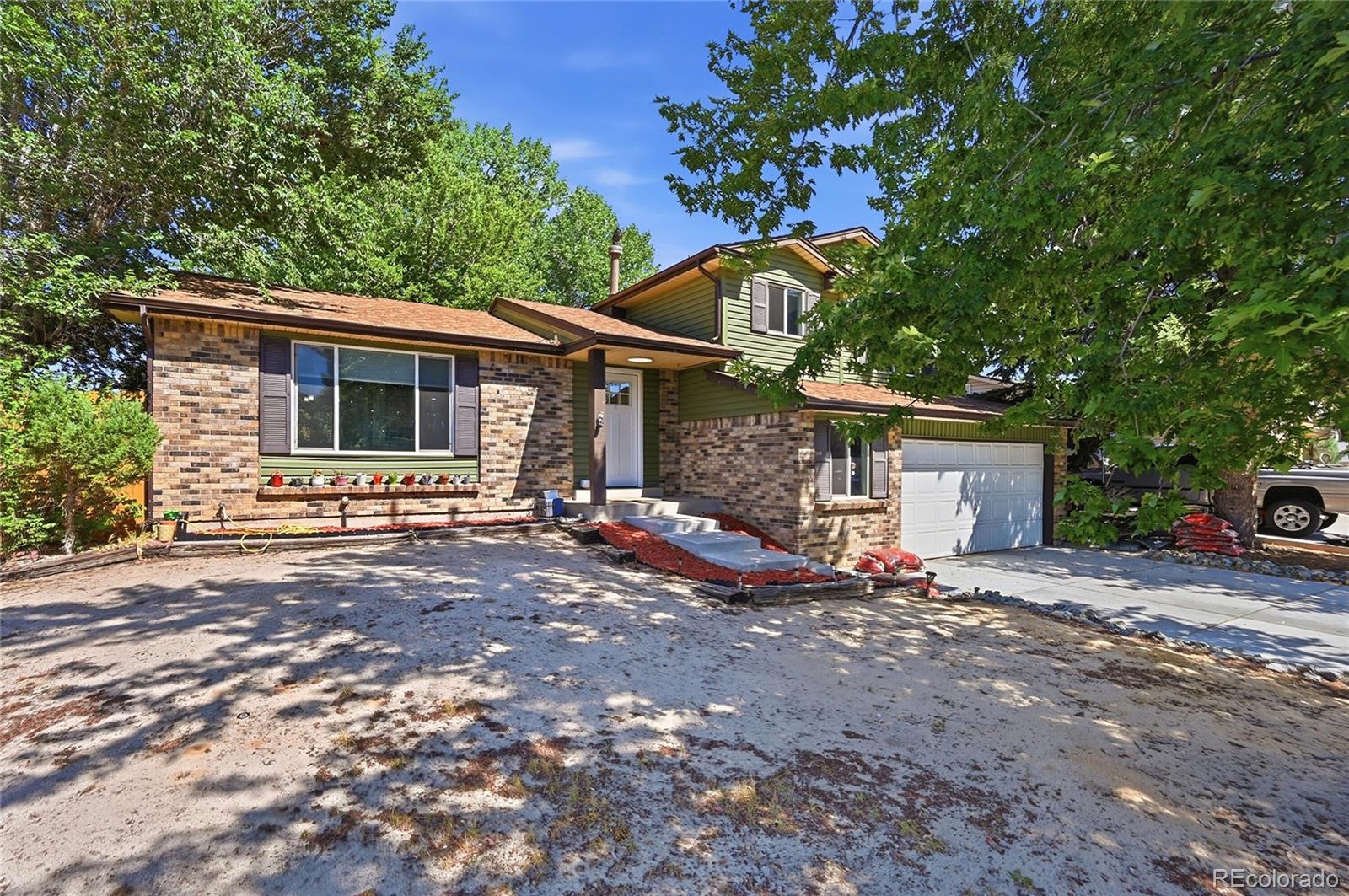MLS Image #2 for 3368 s elkhart street,aurora, Colorado