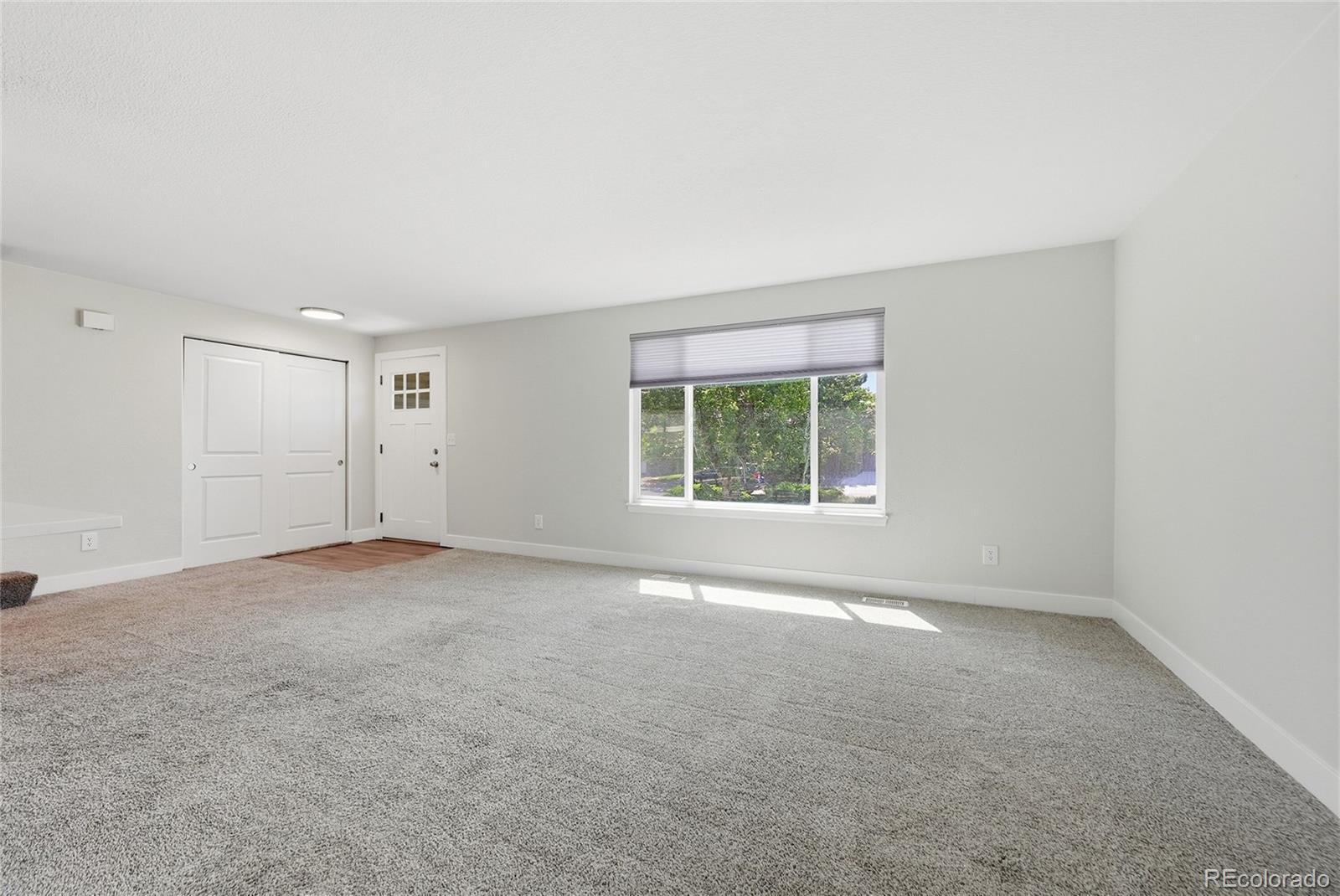 MLS Image #5 for 3368 s elkhart street,aurora, Colorado